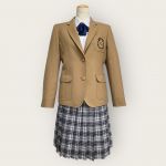 ★写真のブラウス・リボンは別 レンタルになります。